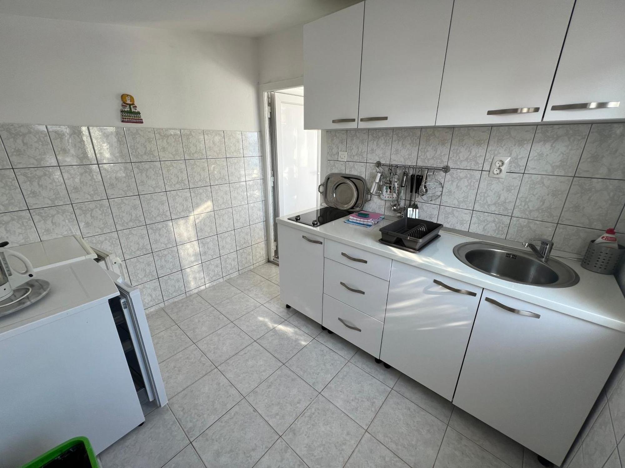 Emko Apartmens Vir Lägenhet Exteriör bild
